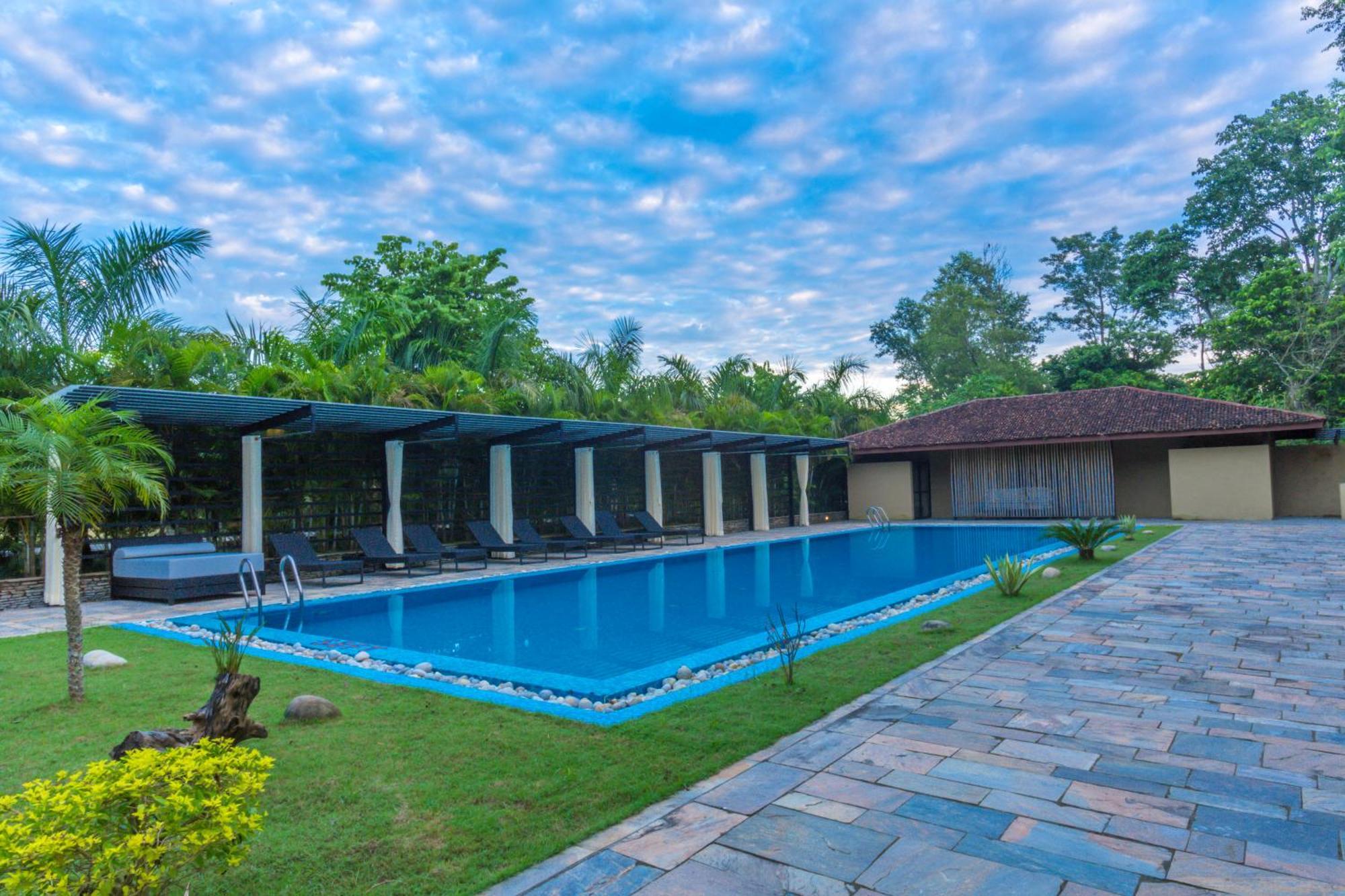 Kasara Chitwan Patlahara Exterior foto
